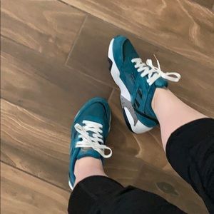 Puma sneakers